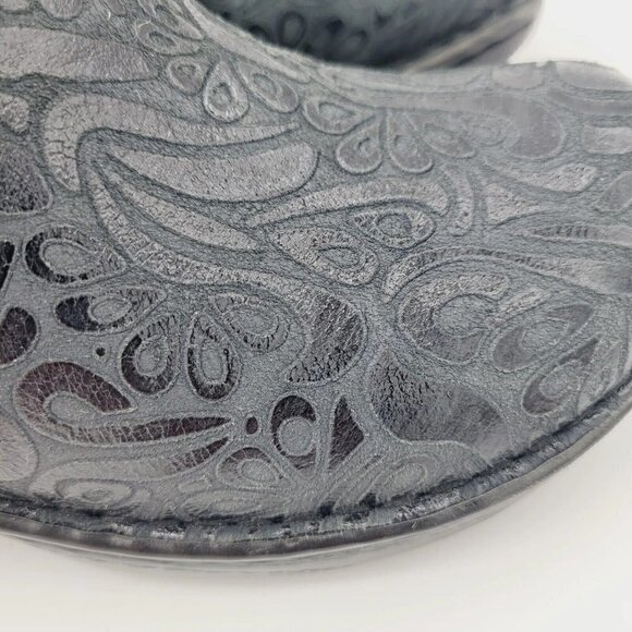 BOC Born Concept Black Leather Slip On Embossed Clogs Women's BC4630 Size 8 / 39 - Picture 12 of 12